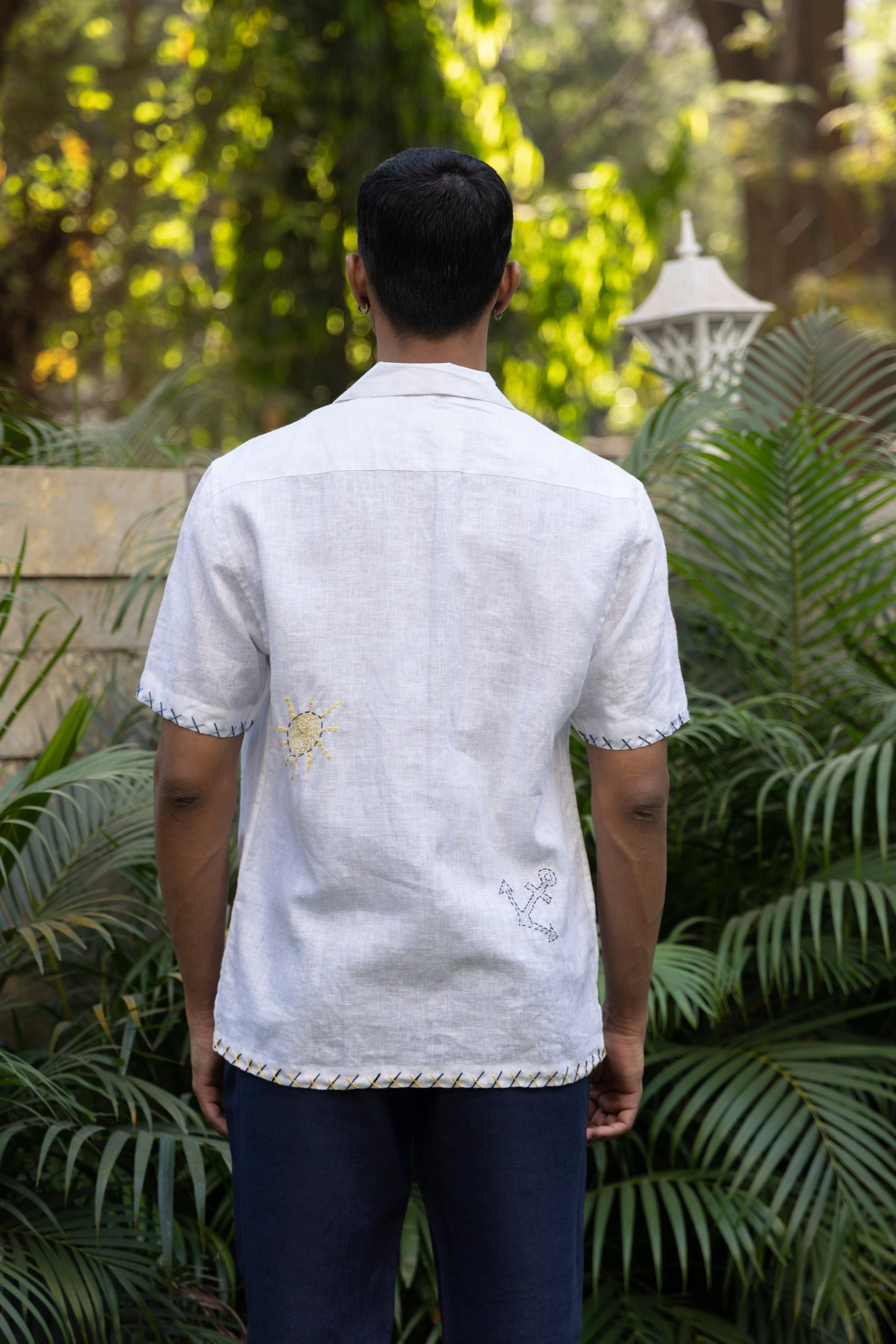 BEACH BLISS – EMBROIDERED PURE LINEN SHIRT MEN