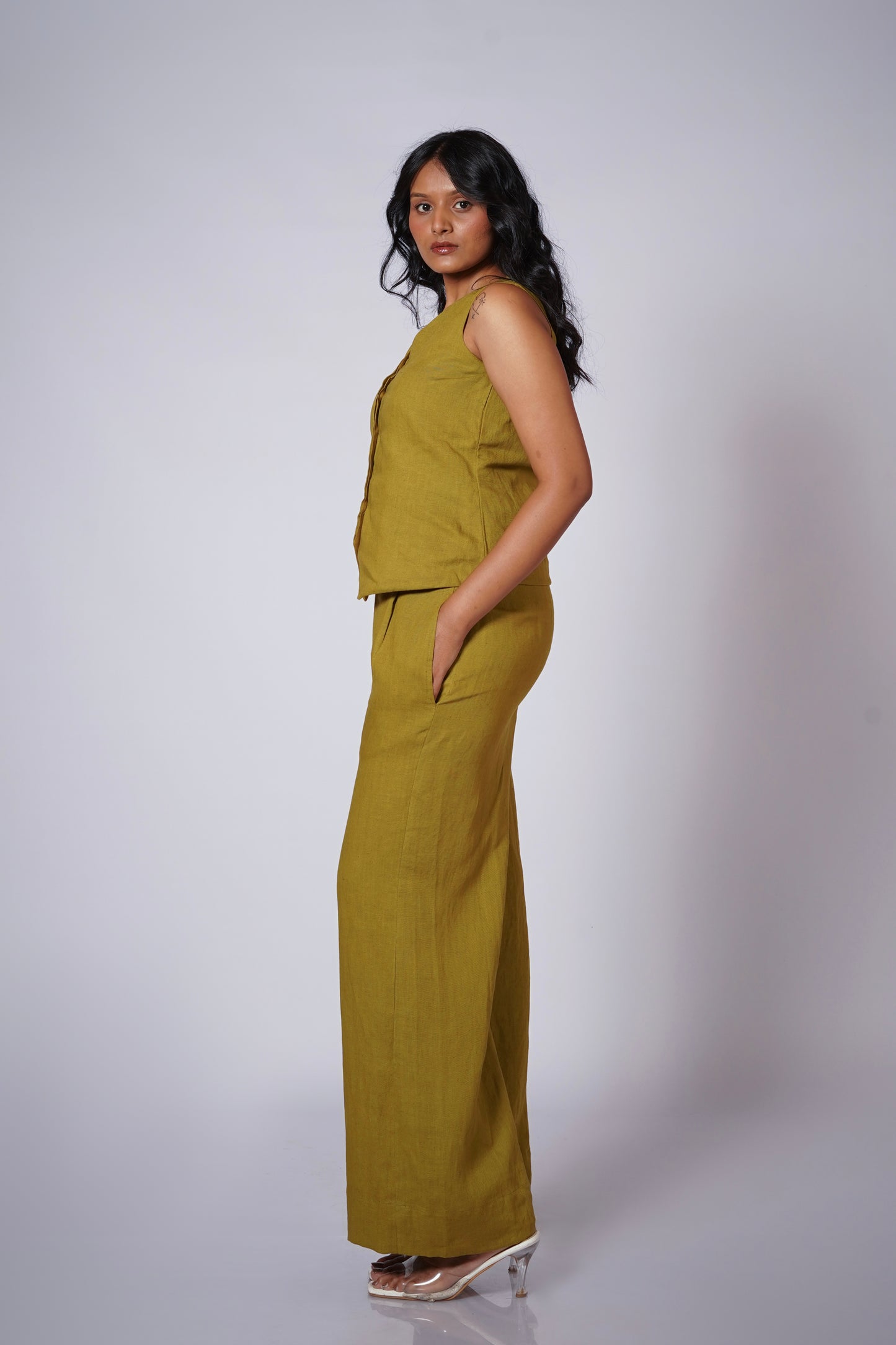 PIYARI LINEN VEST SET