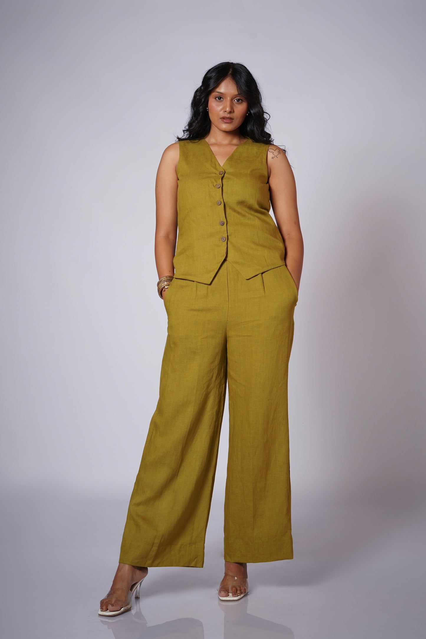 PIYARI LINEN VEST SET