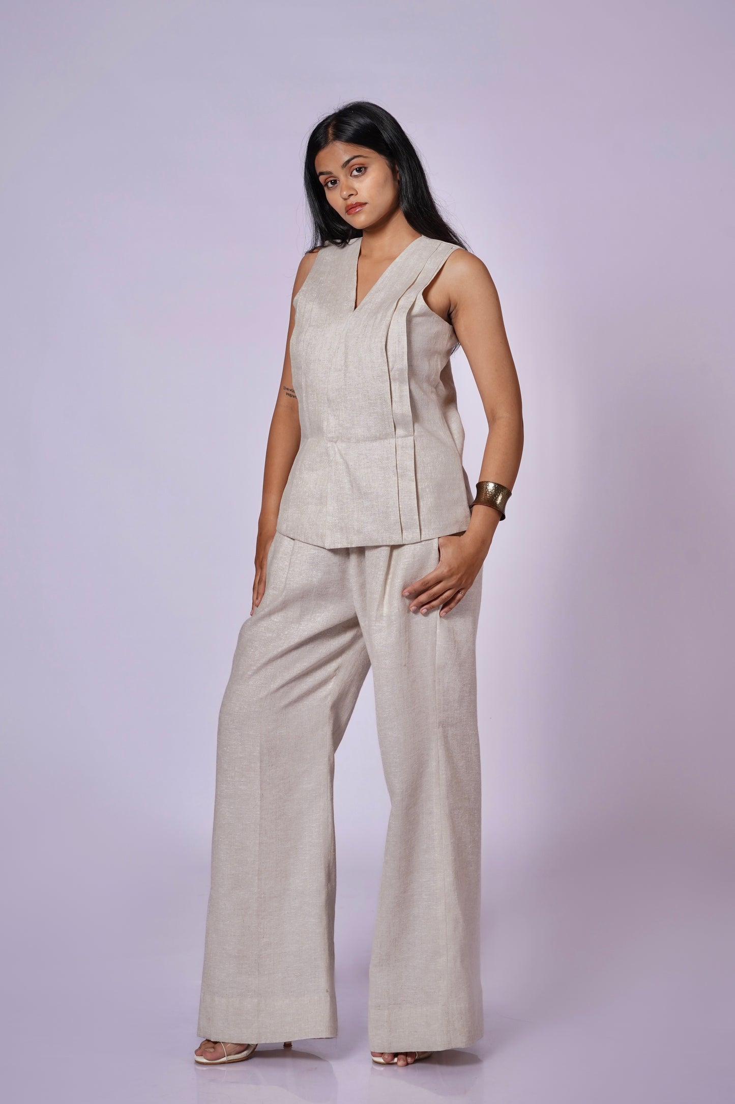 EARTHY NATURAL UNDYED LINEN VEST SET